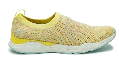 ملامح الفن في تنوّع التصاميم لدى Kuru Footwear